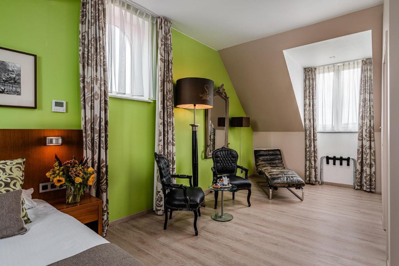 Hotel De Pupiter Kluisbergen Extérieur photo